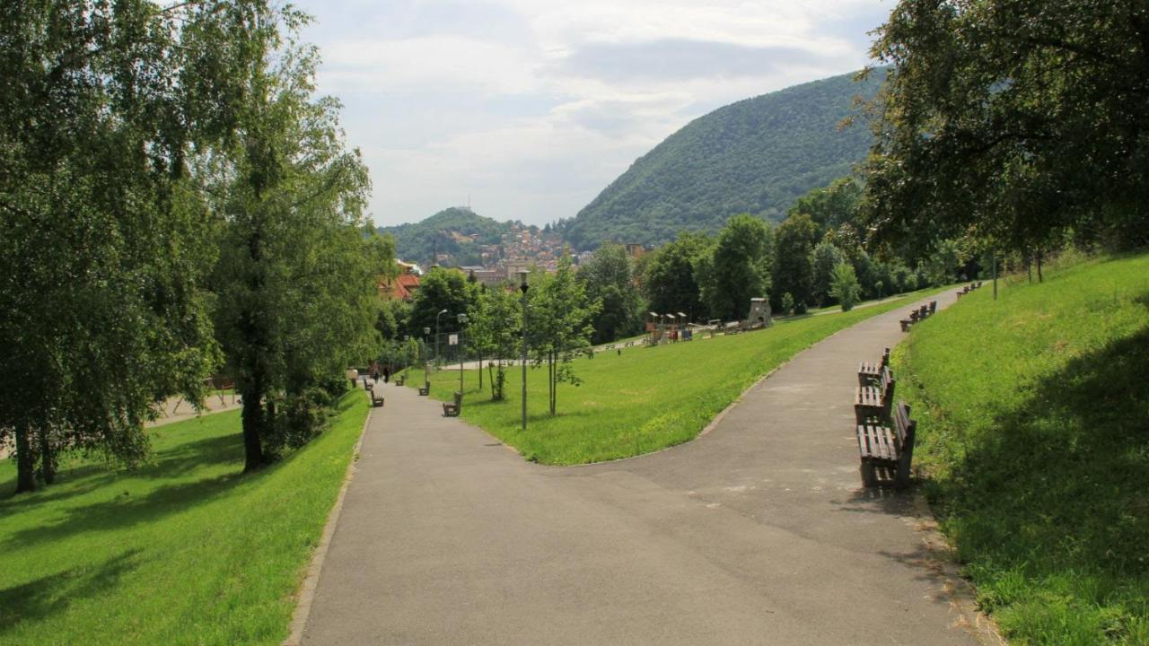 Clasicel Pas Braşov Buitenkant foto